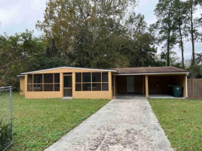 Cozy home Southside Jax